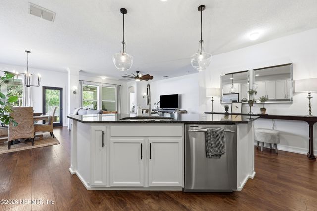 52 WATERFRONT Drive, St. Johns, FL 32259