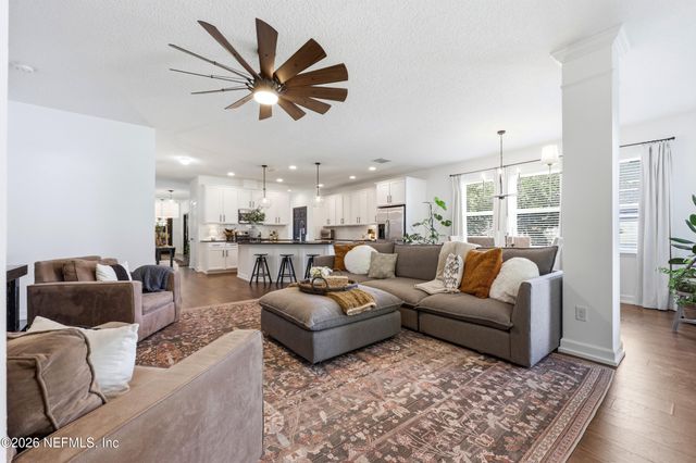 52 WATERFRONT Drive, St. Johns, FL 32259