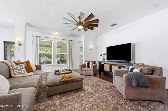 52 WATERFRONT Drive, St. Johns, FL 32259