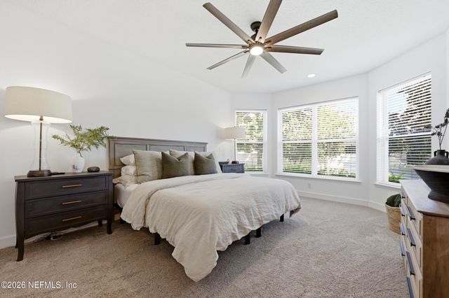 52 WATERFRONT Drive, St. Johns, FL 32259
