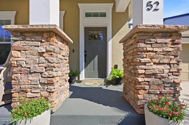 52 WATERFRONT Drive, St. Johns, FL 32259