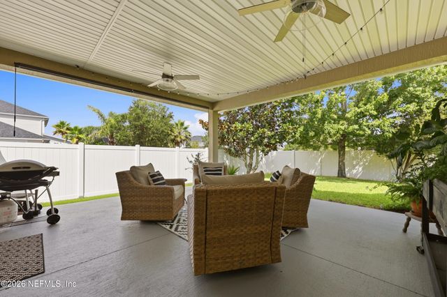 52 WATERFRONT Drive, St. Johns, FL 32259