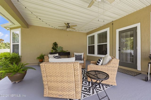 52 WATERFRONT Drive, St. Johns, FL 32259