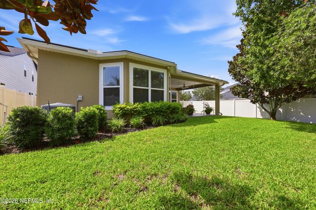 52 WATERFRONT Drive, St. Johns, FL 32259