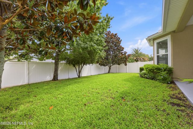 52 WATERFRONT Drive, St. Johns, FL 32259