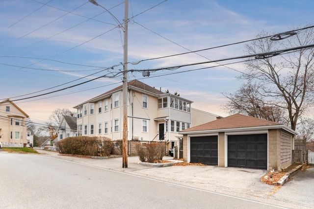 35 Richardson St 2, Wakefield, MA 01880