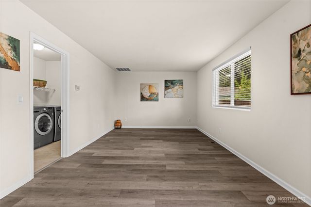 511 Harrison Street, Sumner, WA 98390