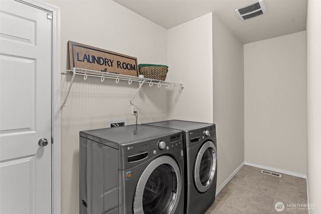 511 Harrison Street, Sumner, WA 98390