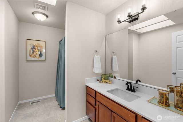 511 Harrison Street, Sumner, WA 98390