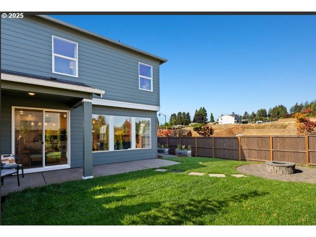 901 Rosebud Ct, Forest Grove, OR 97116