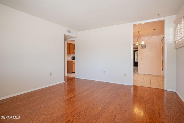 5300 FLOWER Drive, El Paso, TX 79905