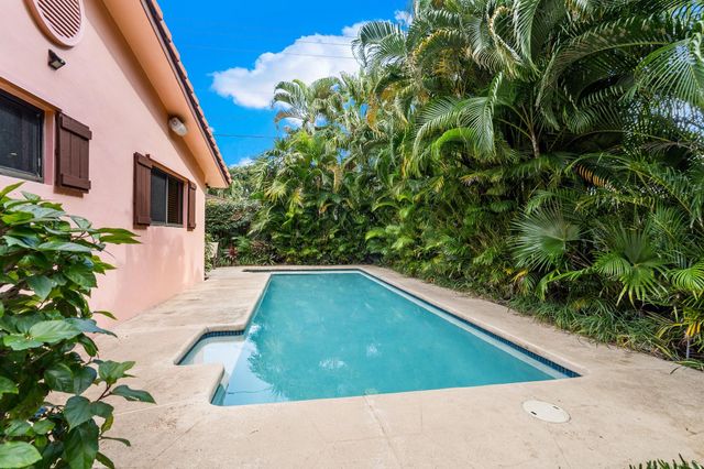 708 NW 6th Drive, Boca Raton, FL 33486