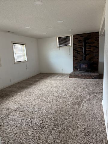 1826 Garry Avenue NW, Cedar Rapids, IA 52405
