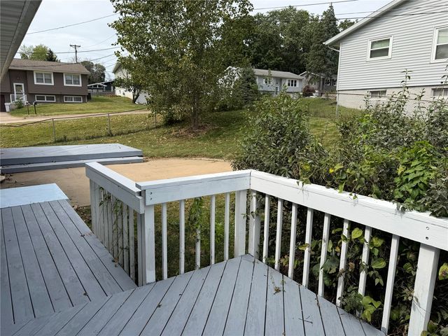 1826 Garry Avenue NW, Cedar Rapids, IA 52405