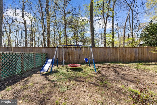 7958 COVINGTON AVE, Glen Burnie, MD 21061