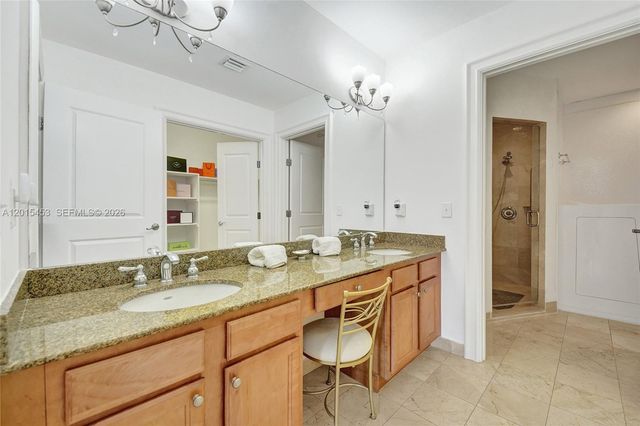 16135 Emerald Estates Dr 166 166, Weston, FL 33331