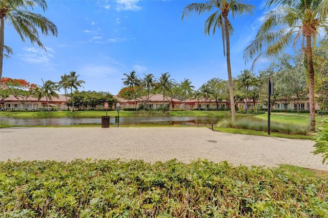16135 Emerald Estates Dr 166 166, Weston, FL 33331