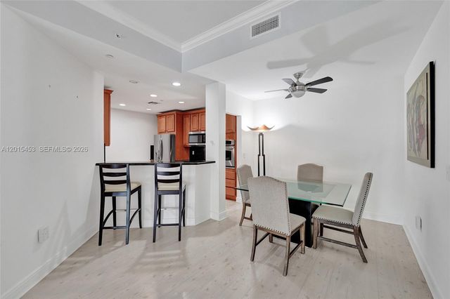 16135 Emerald Estates Dr 166 166, Weston, FL 33331