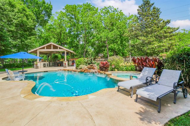 4302 Oxbow Circle E, Fulshear, TX 77441