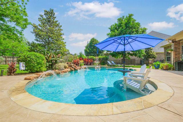 4302 Oxbow Circle E, Fulshear, TX 77441