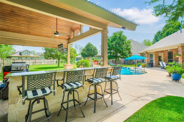 4302 Oxbow Circle E, Fulshear, TX 77441