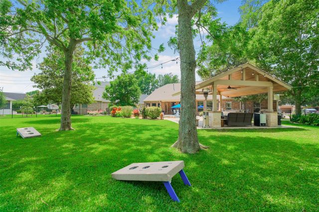 4302 Oxbow Circle E, Fulshear, TX 77441