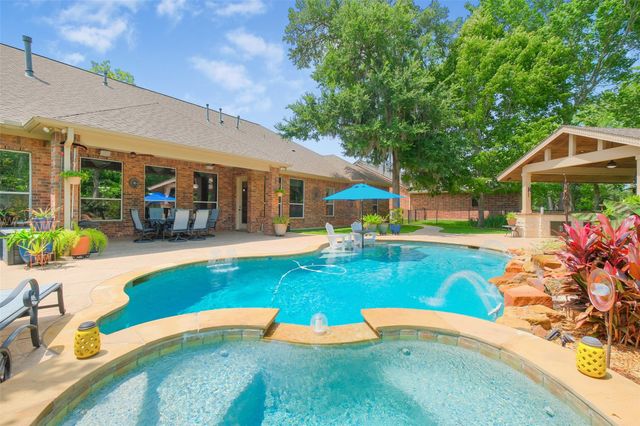 4302 Oxbow Circle E, Fulshear, TX 77441