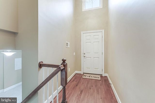 2654 S KENMORE CT, Arlington, VA 22206