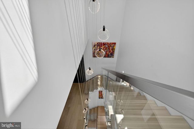 4509 FOXHALL CRES NW, Washington, DC 20007