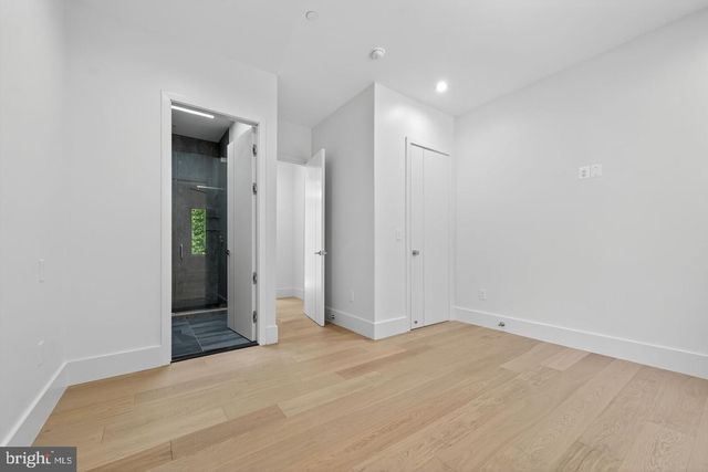 4509 FOXHALL CRES NW, Washington, DC 20007