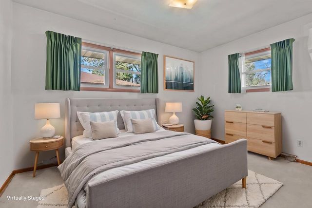 236 W Rockwell STREET, Elkhorn, WI 53121