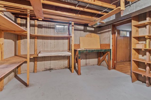 236 W Rockwell STREET, Elkhorn, WI 53121