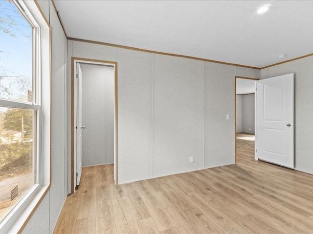 424 Hiwassee Rd, Lebanon, TN 37087