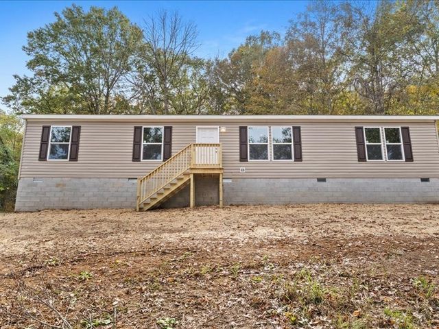 424 Hiwassee Rd, Lebanon, TN 37087