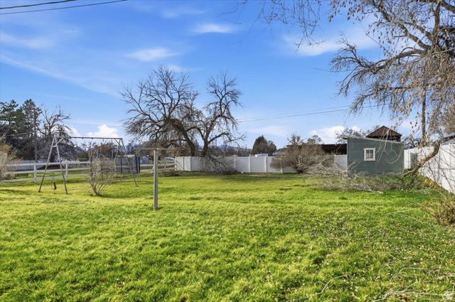 339 S MAIN ST, Smithfield, UT 84335