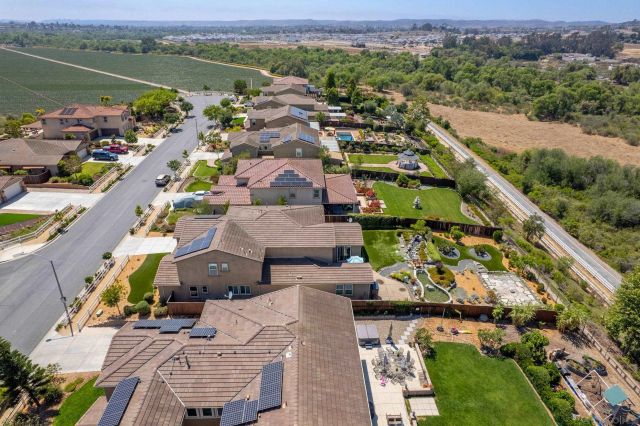 5610 Chincoteague Court, Oceanside, CA 92057