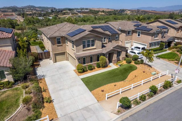 5610 Chincoteague Court, Oceanside, CA 92057