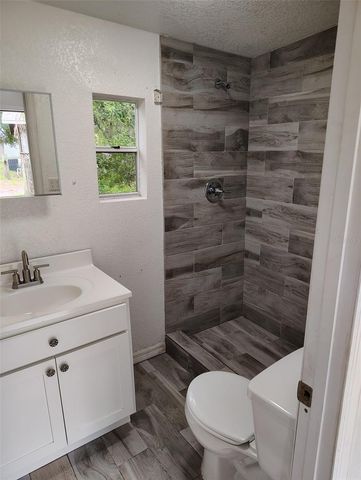 1741 BANANA ROAD, Lakeland, FL 33810