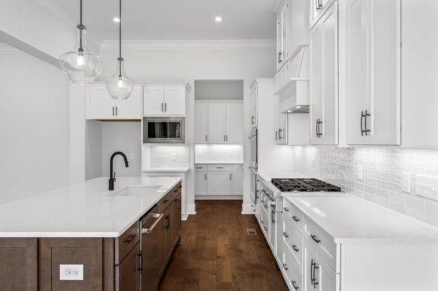 1839 Dartmouth Dr, Brentwood, TN 37027