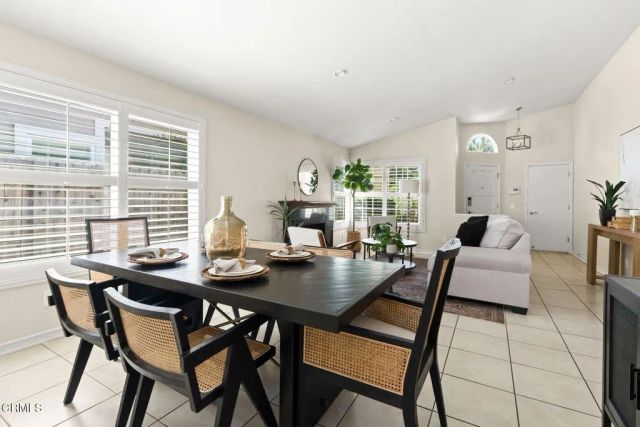 220 Camino El Rincon, Camarillo, CA 93012