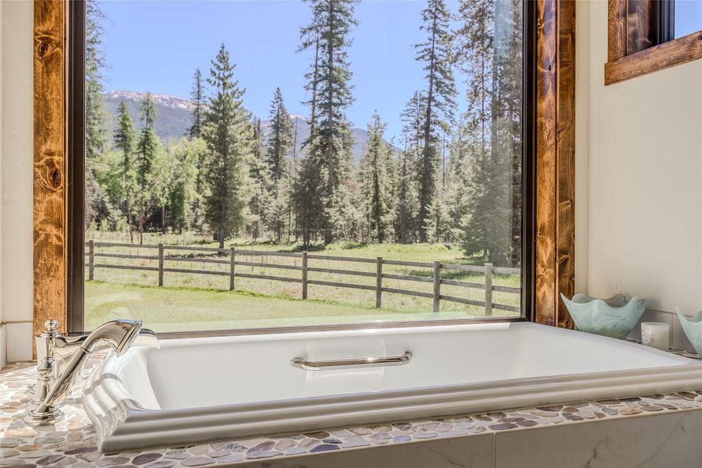 190 Black Bear Lane, Bigfork, MT 59911 photo 93