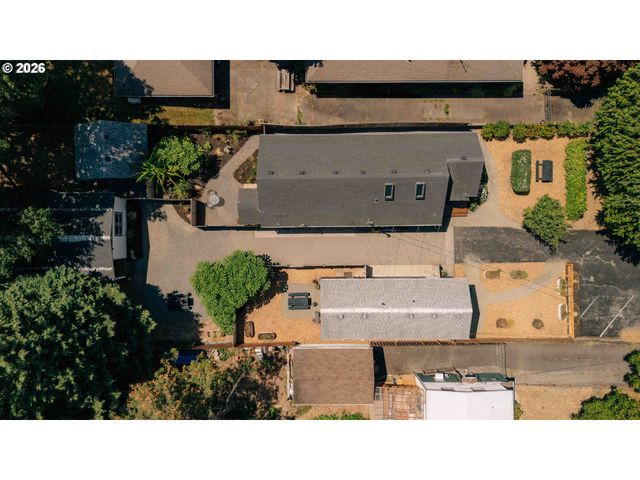 5614 Ne SIMPSON St, Portland, OR 97218