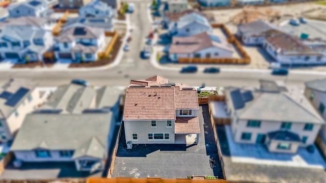3277 Starburst St, Manteca, CA 95337