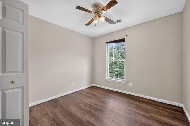 17694 AVENEL LN, Dumfries, VA 22026