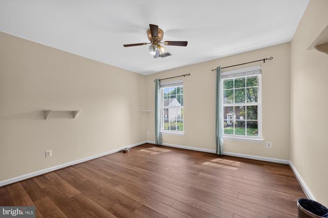 17694 AVENEL LN, Dumfries, VA 22026
