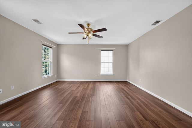 17694 AVENEL LN, Dumfries, VA 22026