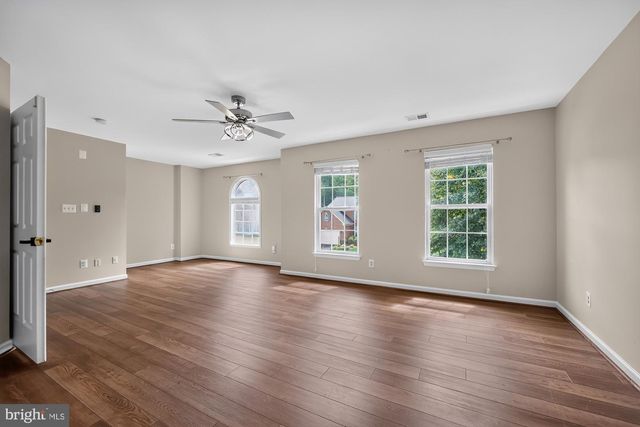17694 AVENEL LN, Dumfries, VA 22026