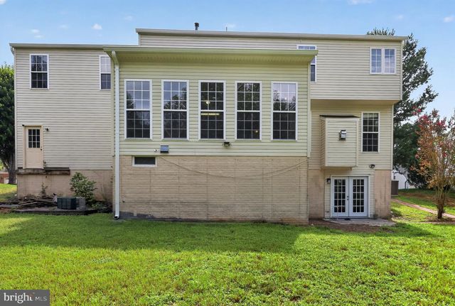 17694 AVENEL LN, Dumfries, VA 22026