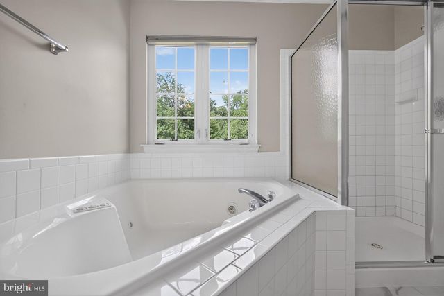 17694 AVENEL LN, Dumfries, VA 22026