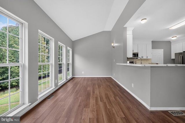 17694 AVENEL LN, Dumfries, VA 22026